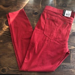 Super smooth denim legging in pepper color